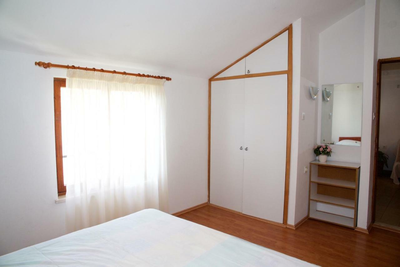 סבטי פיליפ אי ג'קוב Apartments Fjaka מראה חיצוני תמונה