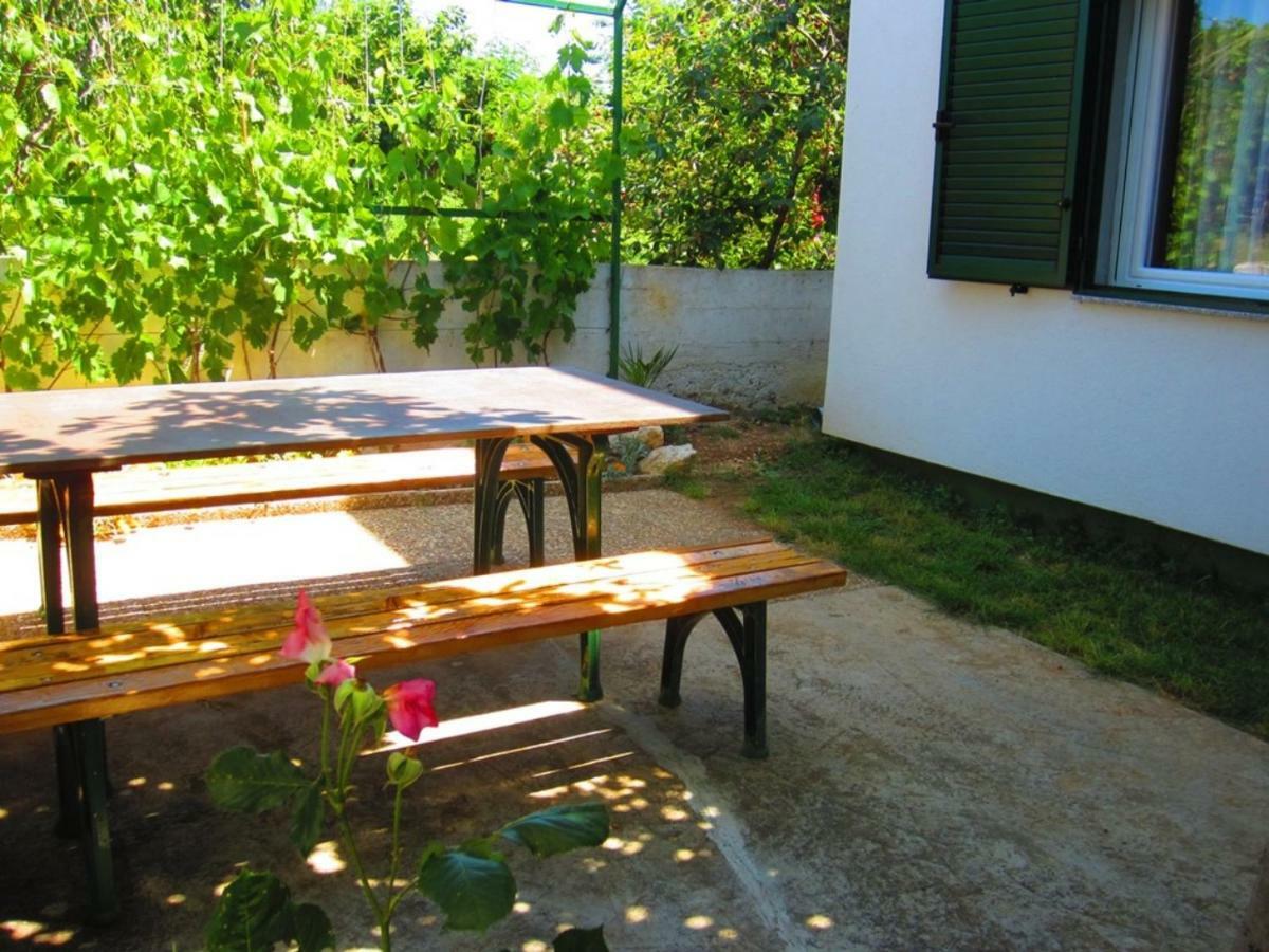 סבטי פיליפ אי ג'קוב Apartments Fjaka מראה חיצוני תמונה