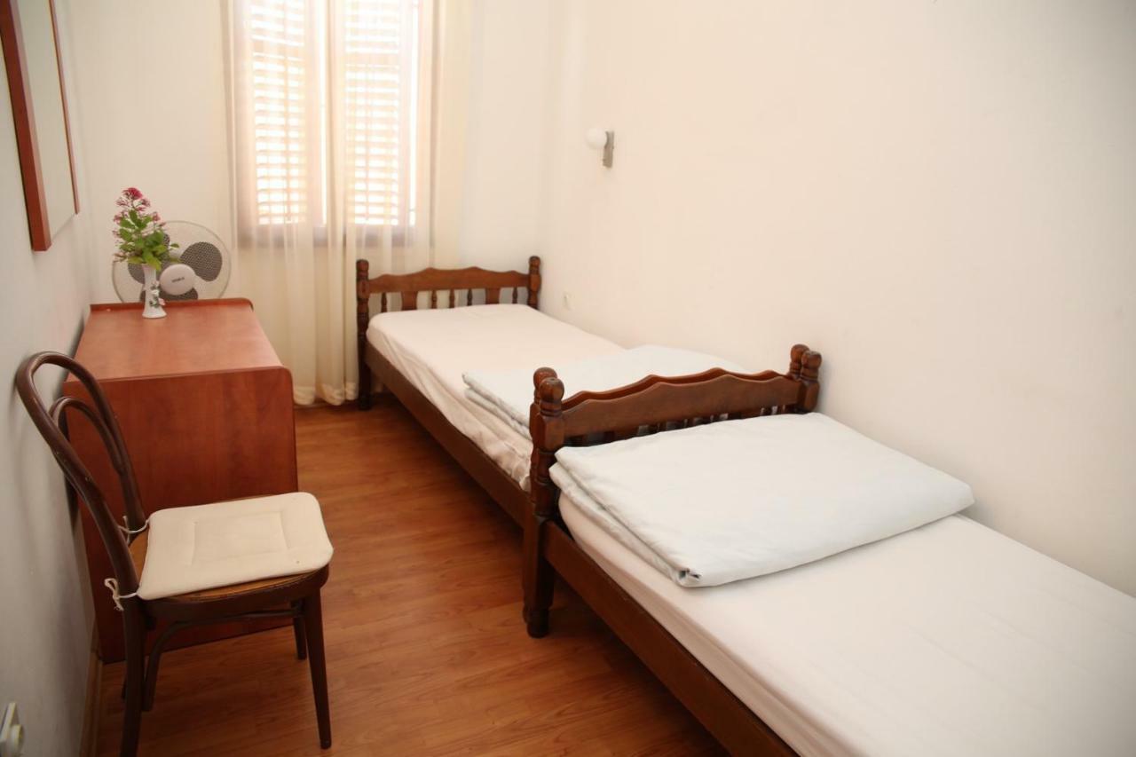 סבטי פיליפ אי ג'קוב Apartments Fjaka מראה חיצוני תמונה